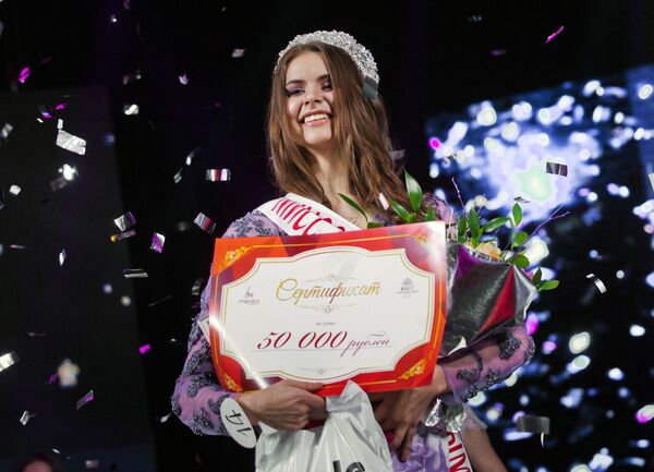 Le concours «Miss République de Crimée 2017» - Sputnik Afrique