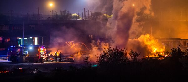 l’incendie qui a détruit le camp de Grande-Synthe - Sputnik Afrique