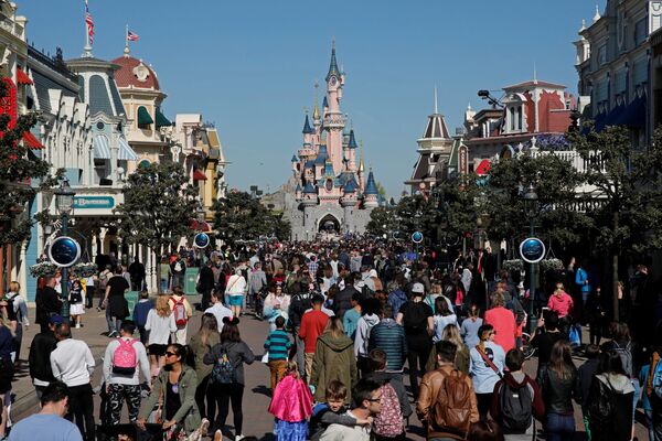 Disneyland Paris fête ses 25 ans - Sputnik Afrique
