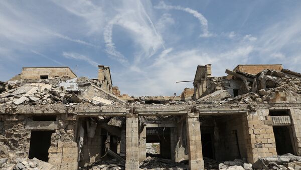 Debris lies at the railway station in Mosul, Iraq, April 5, 2017. - Sputnik Afrique