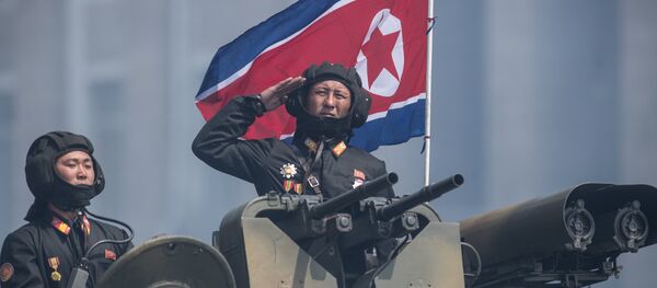 le grand défilé militaire nord-coréen le grand défilé militaire nord-coréen - Sputnik Afrique