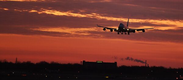Un avion de ligne en atterrissage - Sputnik Afrique
