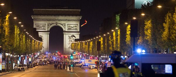 Последствия перестрелки в центре Парижа - Sputnik Afrique