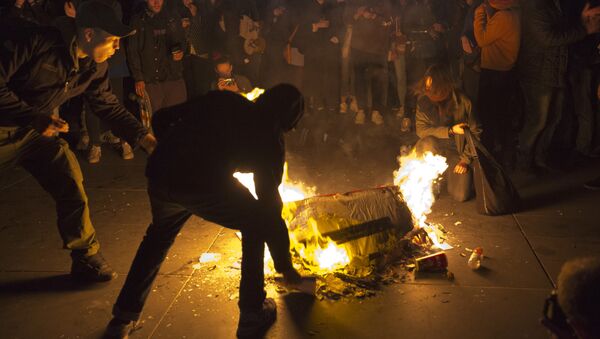 Une violente manifestation s'est déroulée place de la Bastille à Paris - Sputnik Afrique