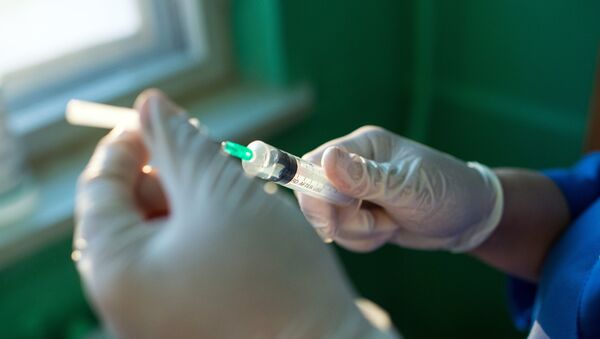 Сезонный рост заболеваемости гриппом и ОРВИ в России - Sputnik Afrique
