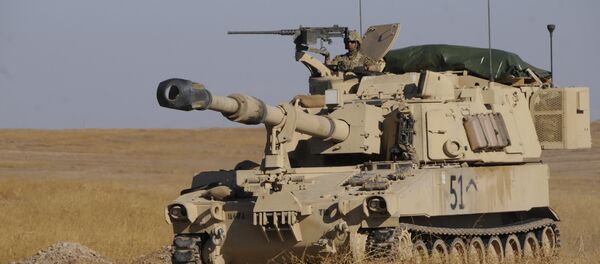 Les USA déploient des troupes et des blindés à la frontière turco-syrienne - Sputnik Afrique