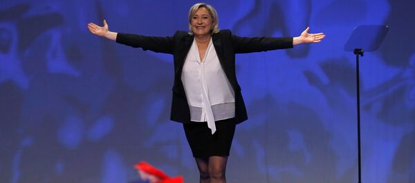 Marine Le Pen, French National Front (FN) political party leader and candidate for French 2017 presidential election, attends a political rally in Saint-Herblain near Nantes, France, February 26, 2017. - Sputnik Afrique