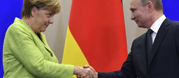 Angela Merkel et Poutine - Sputnik Afrique