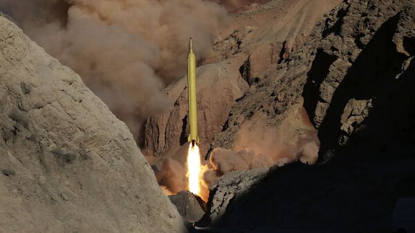 Тестовый запуск баллистической ракеты в Иране - Sputnik Afrique