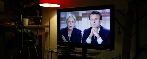 Macron et Le Pen - Sputnik Afrique