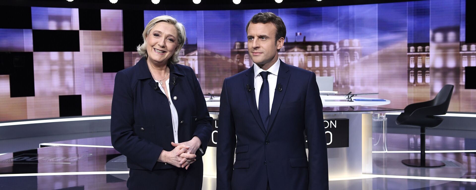 Emmanuel Macron et Marine Le Pen lors du débat télévisé de l'entre-deux-tours, le 3 mai 2017 - Sputnik Afrique, 1920, 29.01.2021