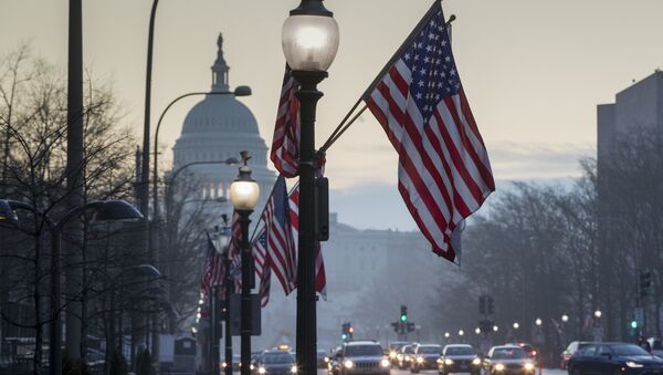The Capitol in Washington, is seen at dawn, Wednesday, Jan. 18, 2017, as the city prepares for Friday's inauguration of Donald Trump as president - Sputnik Afrique