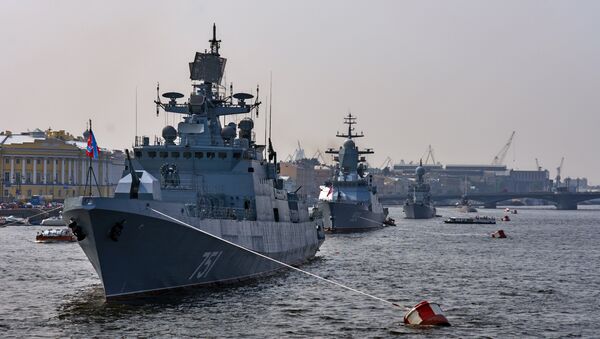 Le destroyer US dans la Baltique n'affectera pas la parade navale à Saint-Pétersbourg - Sputnik Afrique