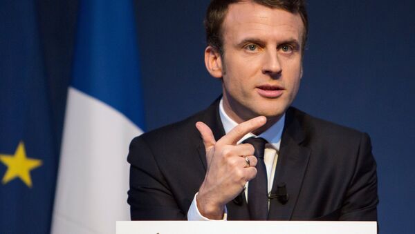 French presidential candidate Emmanuel Macron presents his program - Sputnik Afrique