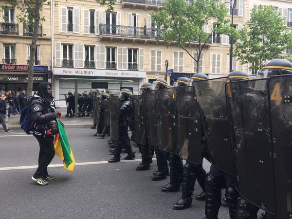 Manifestation contre les résultats des élections Manifestation contre les résultats des élections - Sputnik Afrique