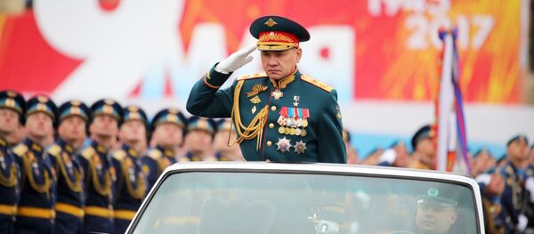 Parade militaire, Sergueï Choïgou - Sputnik Afrique
