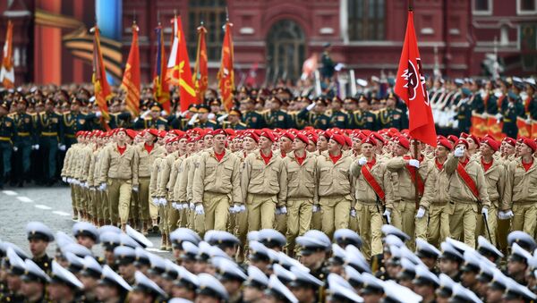 Военный парад в Москве, посвященный 72-й годовщине Победы в ВОВ - Sputnik Afrique