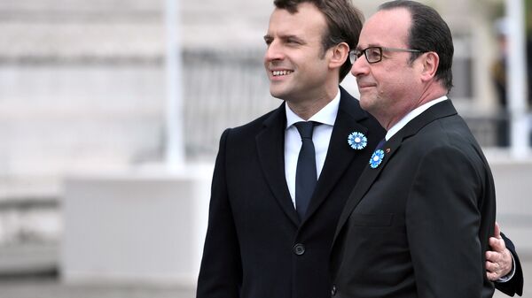 Frankreichs Präsident François Hollande und sein Nachfolger Emmanuel Macron - Sputnik Afrique