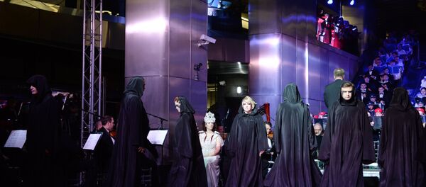 Le monde elfique se déplace dans le métro de Moscou - Sputnik Afrique