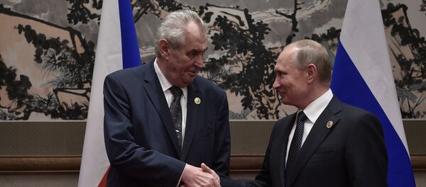 Milos Zeman et Vladimir Poutine - Sputnik Afrique