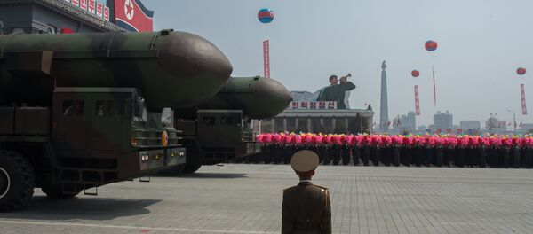 Праздничные мероприятия, посвященные 105-й годовщине со дня рождения Ким Ир Сена, в КНДР - Sputnik Afrique