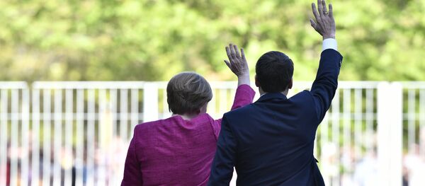 Emmanuel Macron à Berlin - Sputnik Afrique