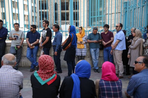 L’Iran est un exemple de synthèse réussie d’institutions démocratiques occidentales avec les principes traditionnels de l'islam L’Iran est un exemple de synthèse réussie d’institutions démocratiques occidentales avec les principes traditionnels de l'islam - Sputnik Afrique