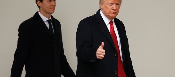 Jared Kushner et Donald Trump Jared Kushner et Donald Trump - Sputnik Afrique