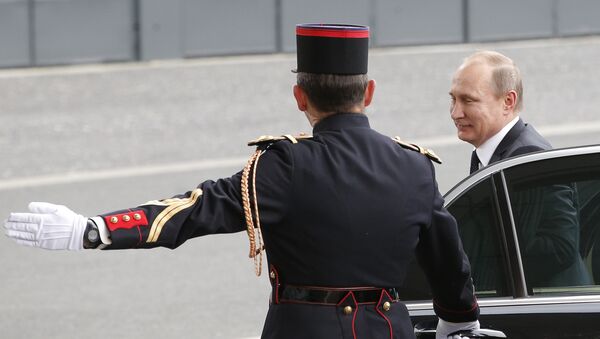 Vladimir Poutine à Paris (archives) - Sputnik Afrique