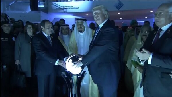 Magie noire et satanisme: le Net s’en prend à Trump en Arabie saoudite - Sputnik Afrique