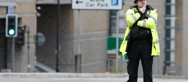 Un policier à Manchester Un policier à Manchester - Sputnik Afrique