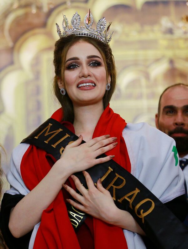 La lauréate et les participantes au concours de beauté Miss Irak 2017 - Sputnik Afrique