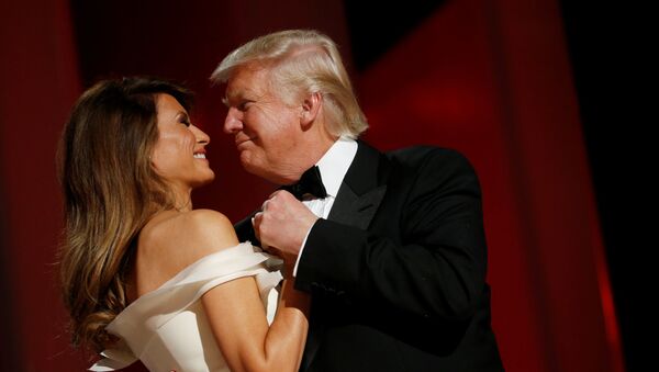 U.S. President Donald Trump and first lady Melania Trump attend the Liberty Ball in honor of his inauguration in Washington, U.S. January 20, 2017 - Sputnik Afrique
