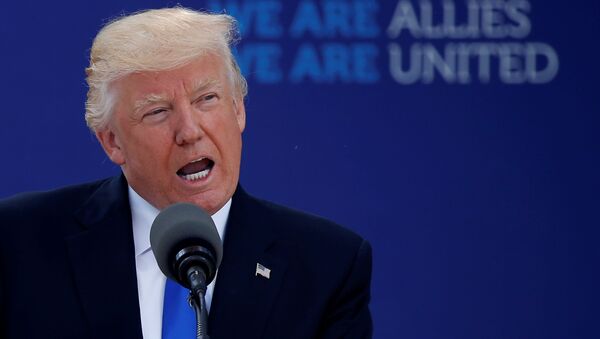 U.S. President Donald Trump delivers remarks at the start of the NATO summit at their new headquarters in Brussels, Belgium - Sputnik Afrique