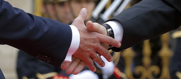 Emmanuel Macron et Vladimir Poutin - Sputnik Afrique