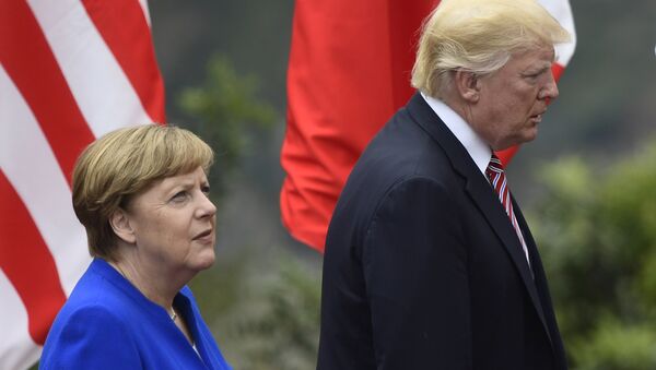 Donald Trump et Angela Merkel - Sputnik Afrique