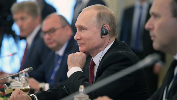 Президент РФ В. Путин принял участие в работе XXI Петербургского международного экономического форума - Sputnik Afrique