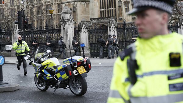 La police à Londres après l'attaque de London Bridge - Sputnik Afrique