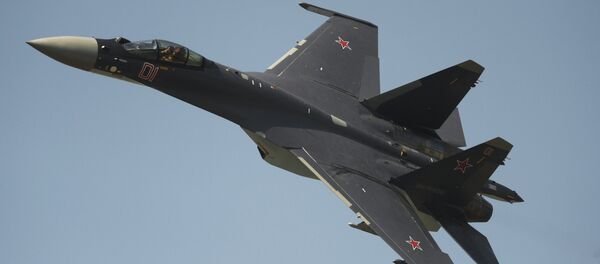 Un chasseur Su-35 - Sputnik Afrique