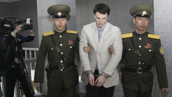 L'étudiant américain Otto Warmbier à la Cour suprême de Pyongyang - Sputnik Afrique