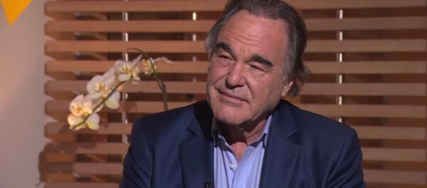 Oliver Stone - Sputnik Afrique
