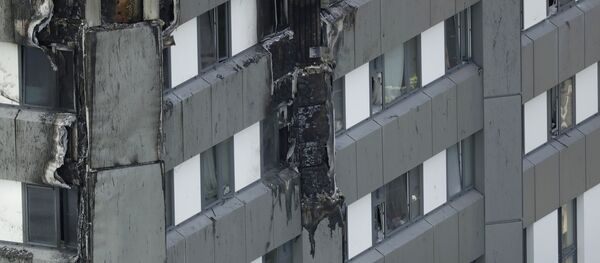 Royaume-Uni: au moins 27 immeubles  pas conformes aux normes anti-incendie - Sputnik Afrique