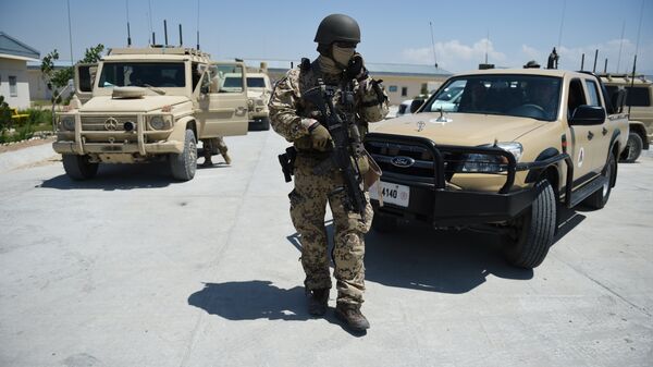 Un militaire de l'Otan dans la base de Shaheen - Sputnik Afrique