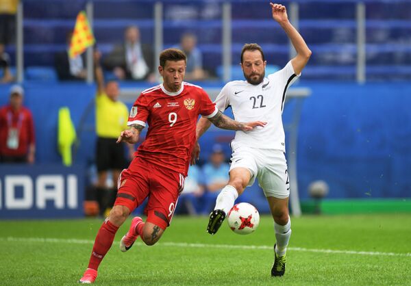 Fyodor Smolov et Andrew Durante - Sputnik Afrique