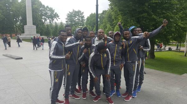 Supporters camerounais à Moscou Supporters camerounais à Moscou - Sputnik Afrique