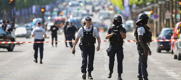 Champs-Élysées - Sputnik Afrique