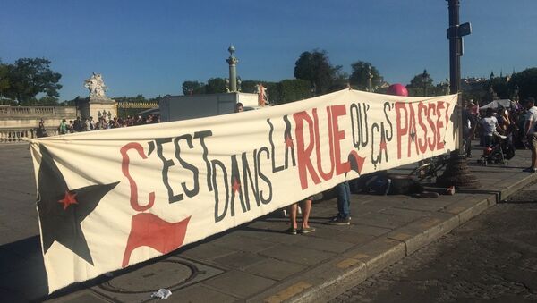 Manifestations contre la politique de travail d'Emmanuel Macron à Paris - Sputnik Afrique