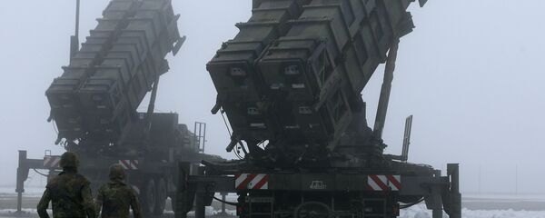 Des systèmes antimissiles américains Patriot - Sputnik Afrique