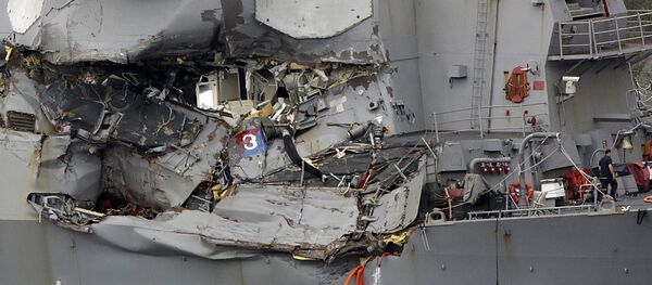 L' USS Fitzgerald endommagé - Sputnik Afrique
