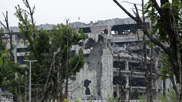Graffiti, symbolisant les enfants tués pendant le conflit dans le Donbass - Sputnik Afrique
